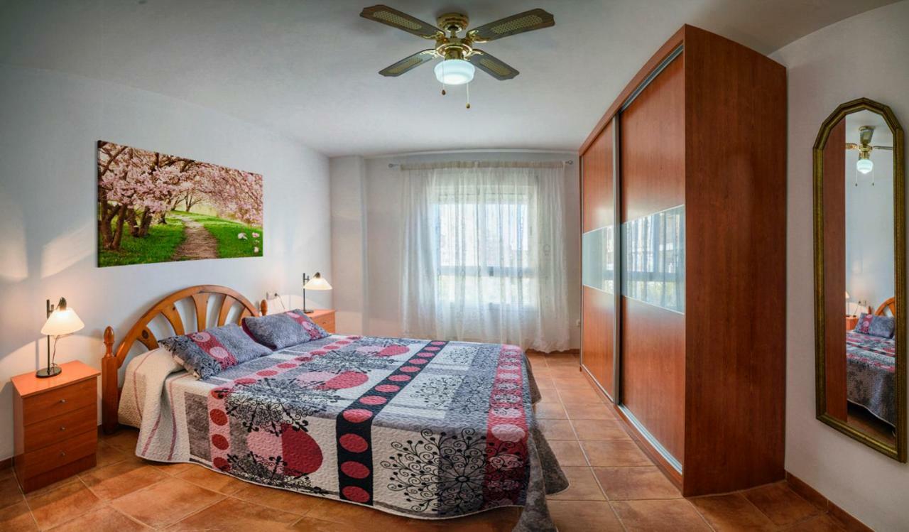 Apartamento 90 M2 En La Mejor Zona De Roquetas 로쿠타스드마르 외부 사진